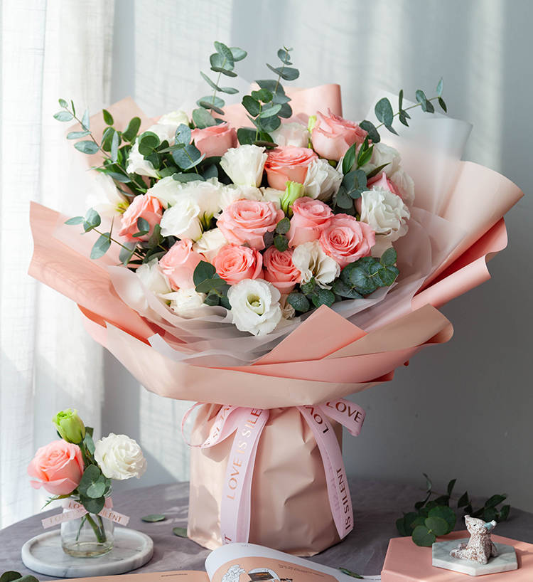 惠州女朋友妈妈过生日,送花应该怎么选?